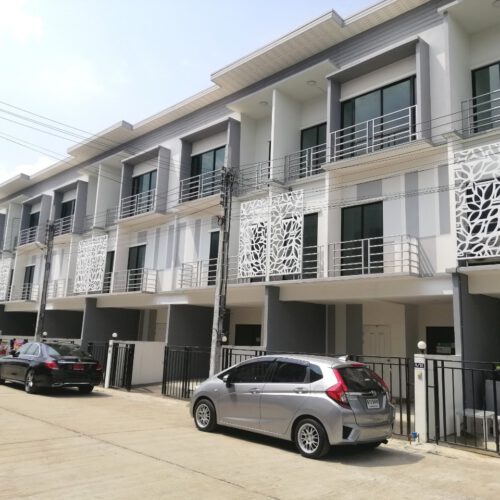 ทาวน์โฮมวัชรพล บ้านวัชรพล เงินกู้ สินเชื่อเงินด่วน สินเชื่อเงินสด